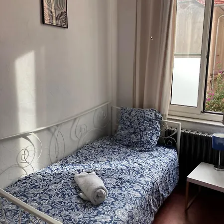 Cosy And Authentic In Old