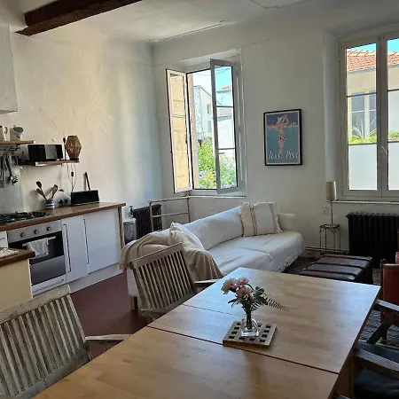 Apartment Cosy And Authentic In Old *