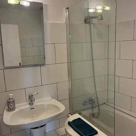 Apartment Cosy And Authentic In Old Antibes