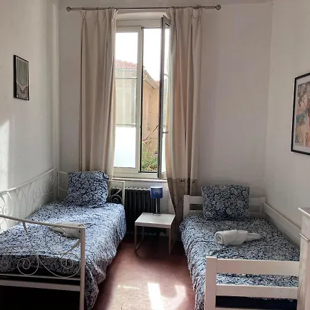 公寓 Cosy And Authentic In Old 昂蒂布
